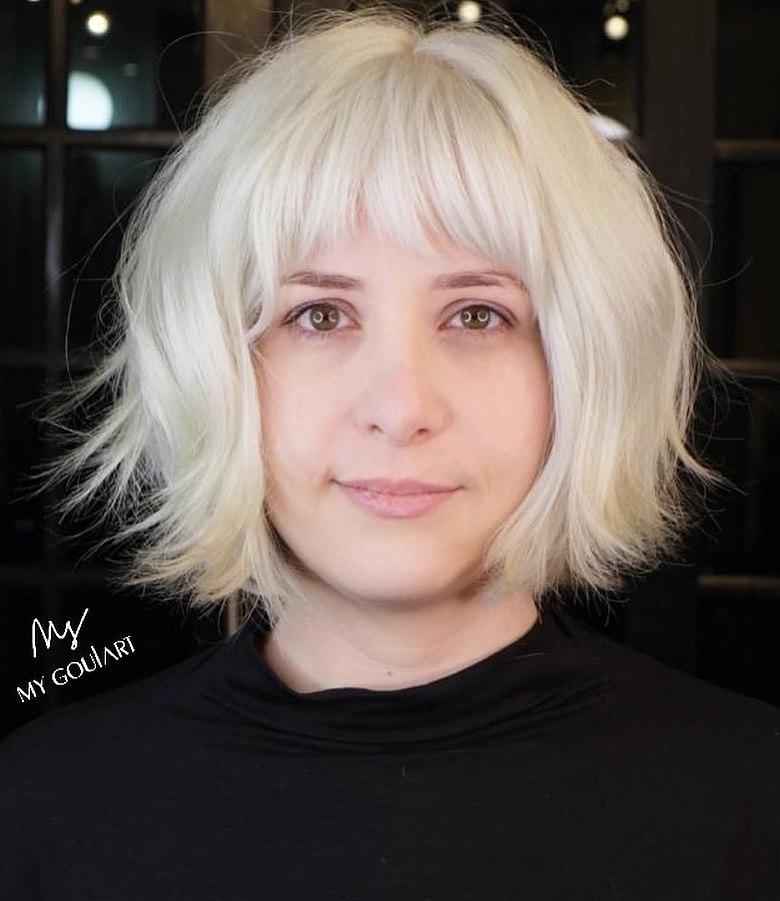 Chin-Length Platinum Feathered Bob