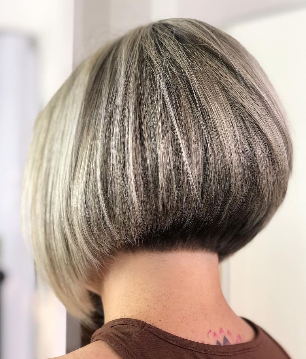 Polished Inverted Bob with Stacked Nape