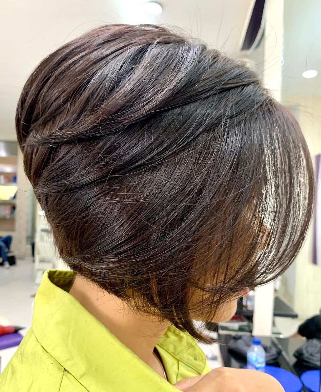 Stacked Bob with Back-Swept Layers